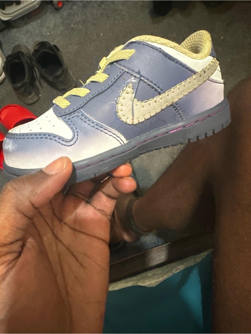 Nike Kids Blue and Cream Low-Top Sneaker